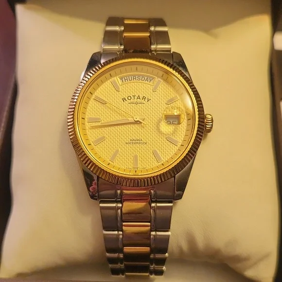 Rotary Watch - Picture 2 of 14